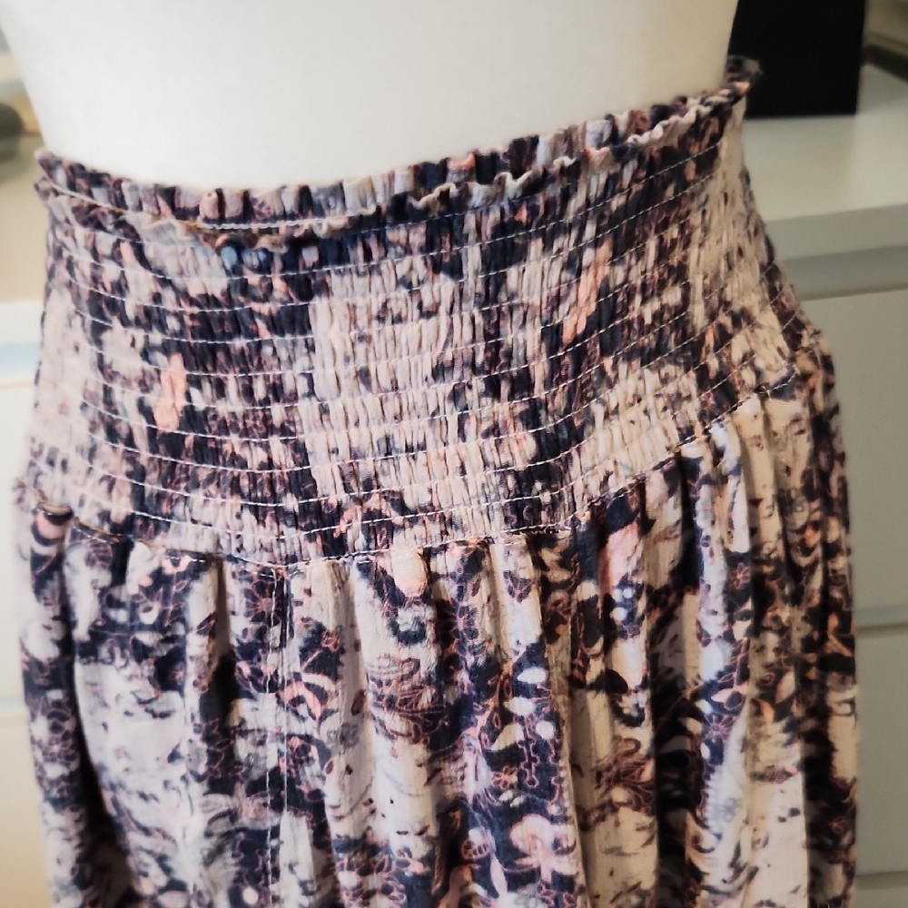 🧜‍♀️ 4/$30 Side-slit Flowy Pants with Smocked Waist Band - Picture 4 of 10